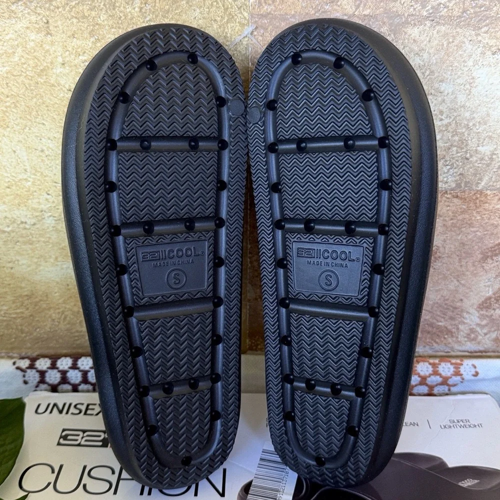 NEW 32 Degrees Unisex Cushion Slide Black Sandals Size S Women’s 6-7 | Men’s 4-5